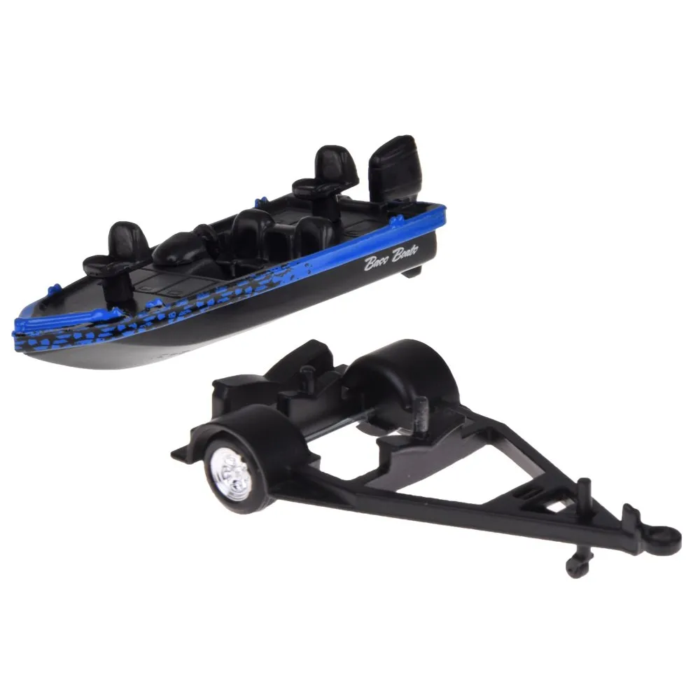 Realistyczne detale modelu Forda F-150 SVT Raptor i zestawu łódź-przyczepa