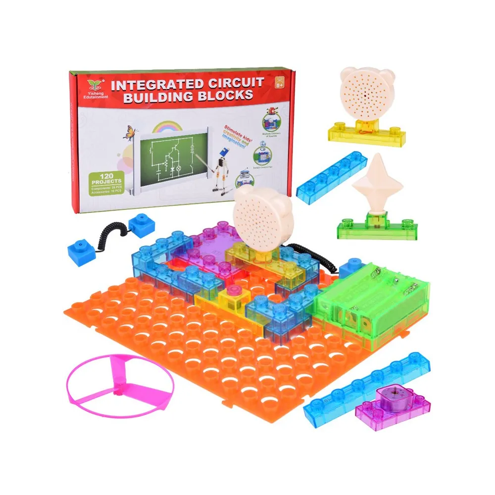 Zestaw Mały elektryk do budowy układów elektronicznych na białym tle