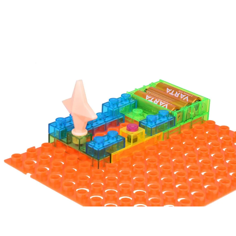 Fragment instrukcji obrazkowej z przykładowym projektem z zestawu