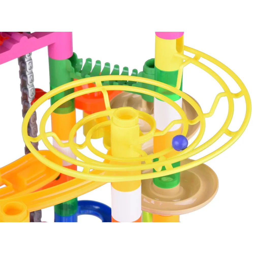 rozbudowany tor kulkowy marble z różnobarwnymi rurkami