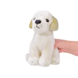 Beżowa maskotka pieska jako dekoracja dziecięcego pokoju