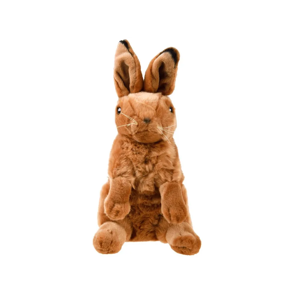 Maskotka królik na półce dziecięcego pokoju, widok dekoracyjny