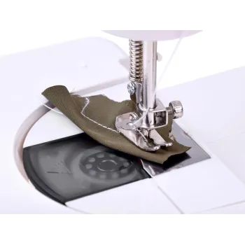 oświetlenie led w mini maszynie do szycia dla dzieci