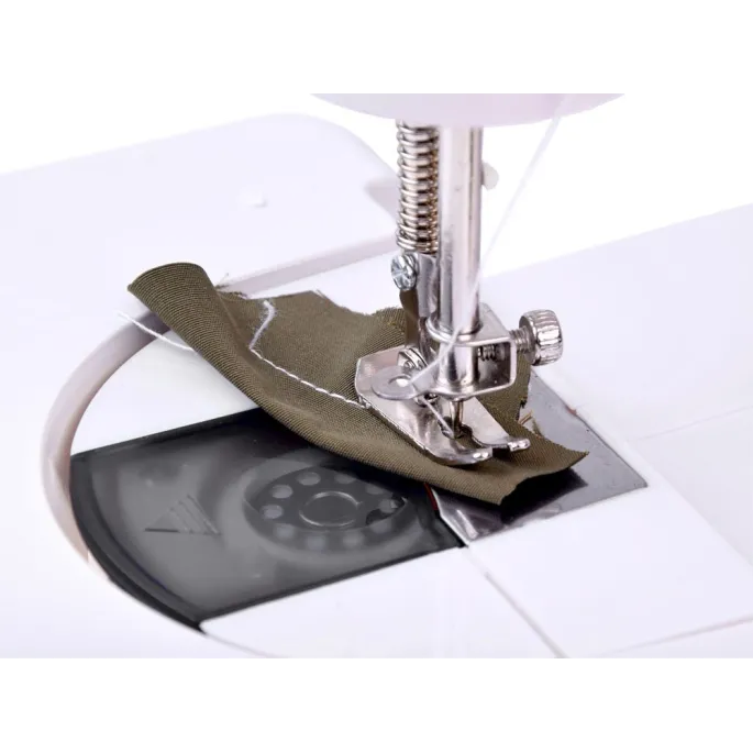 oświetlenie led w mini maszynie do szycia dla dzieci