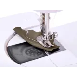 oświetlenie led w mini maszynie do szycia dla dzieci