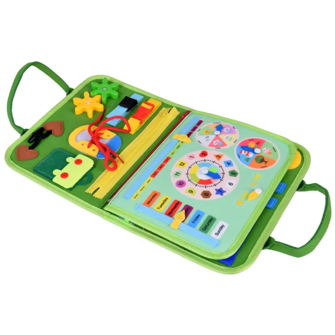 Widok książeczki manipulacyjnej otwartej na barwnych stronach tematycznych