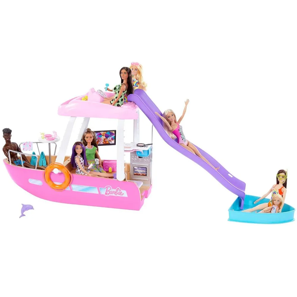 motorówka ze zjeżdżalnią i basenem przeznaczonym do scenek wodnych