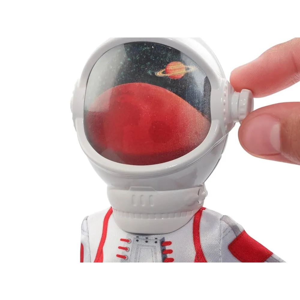 Lalka Barbie siedząca przy laptopie misji kosmicznej