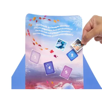 Scena zabawowa z Elsą i odkrytymi akcesoriami