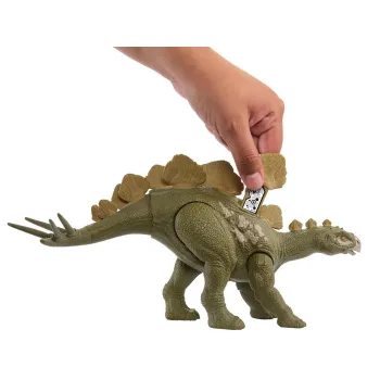 Szczegółowy widok realistycznych pazurów figurki