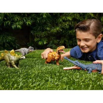 Opakowanie figurki umożliwiające podgląd produktu