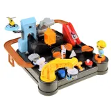 Zbliżenie na rampę toru z zakrętami i interaktywnymi elementami