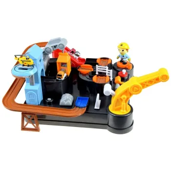 Kolorowy helikopter umieszczony na wieży toru