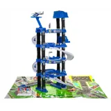 zbliżenie na pięć poziomów parkingu i charakterystyczne detale