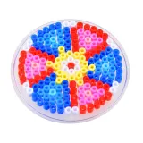 Akcesoria do zestawu: pęsety i papier pergaminowy na zdjęciu