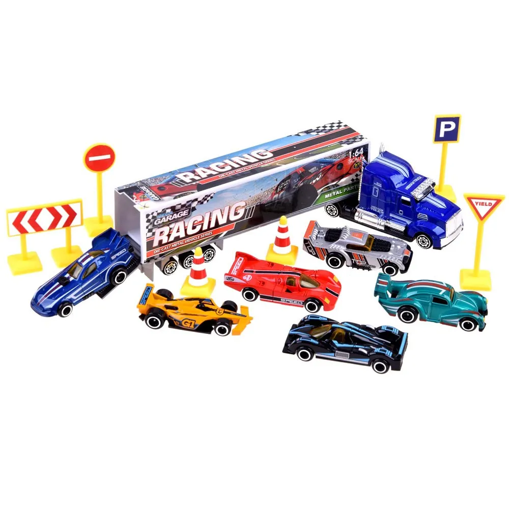 zbliżenie na sportowe samochodziki w różnych kolorach