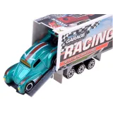 autka ustawione na przyczepie ciężarówki podczas załadunku