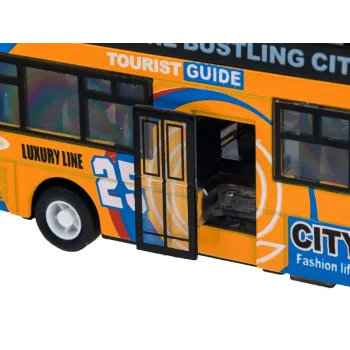 zbliżenie na przód autobusu z migającymi lampami