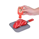 opakowania sosów dołączone do zabawkowego kompletu obiadowego