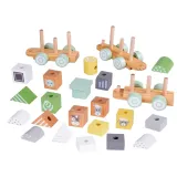 dwa wagoniki z kolorowymi klockami w różnych kształtach