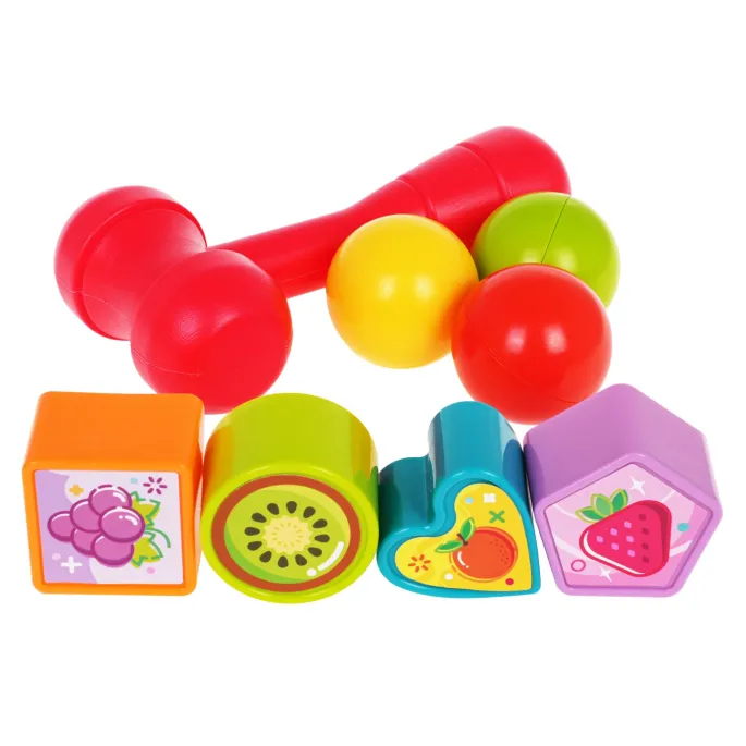 Zestaw autobus, piłki z grzechotkami i młotek widziane z góry