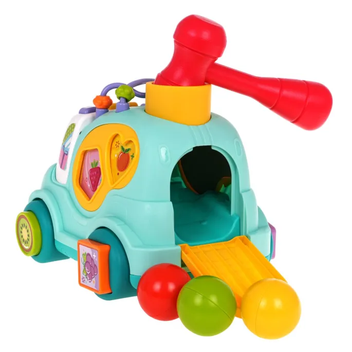 Otwierana tylna klapa autobusu wraz z piłkami do wyjmowania