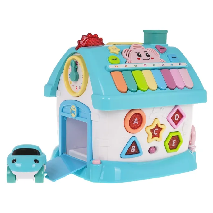 zbliżenie na interaktywne organki na dachu domku