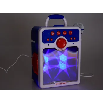 Komplet – głośnik, mikrofon, uchwyty, kable na białym tle