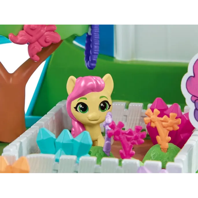 Zbliżenie na akcesoria dostępne w zestawie Kryształowa Latarnia