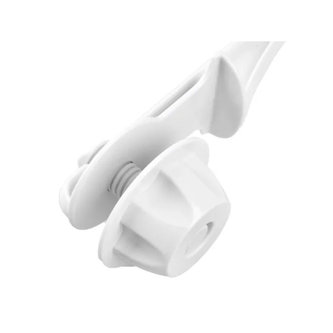 kolorowa konstrukcja karuzelki z detalami wykończenia