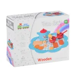 biało-niebieska taca z filiżankami i deserami dla dzieci