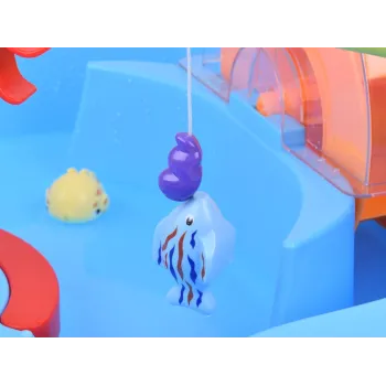 kompaktowy stolik wodny z miejscem na piasek i wodę