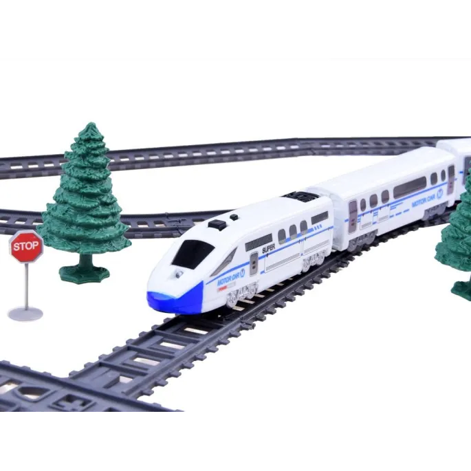 rozłożona trasa kolejki o długości 900 cm z widocznymi zwrotnicami