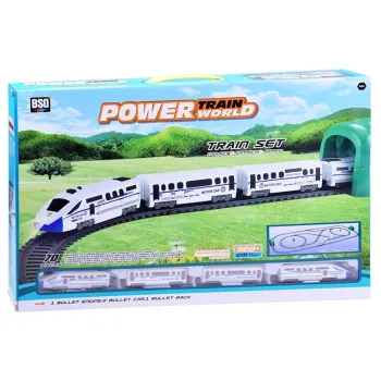 widok boczny na pociąg pasażerski podczas jazdy po torze