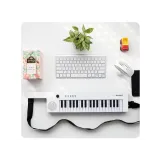 zestaw gotowy do użycia z klawiaturą, paskiem i mikrofonem