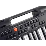 Perspektywa z góry na keyboard SD-S850, pokazująca całą klawiaturę