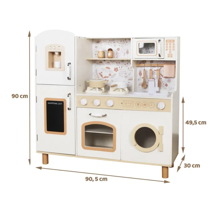 widok na kuchnię dziecięcą z realistycznym panelem i półkami