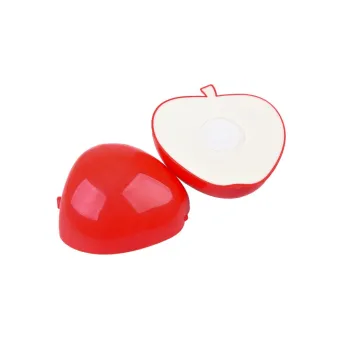 dziecięcy nóż plastikowy i kiwi jako element zabawki kuchennej