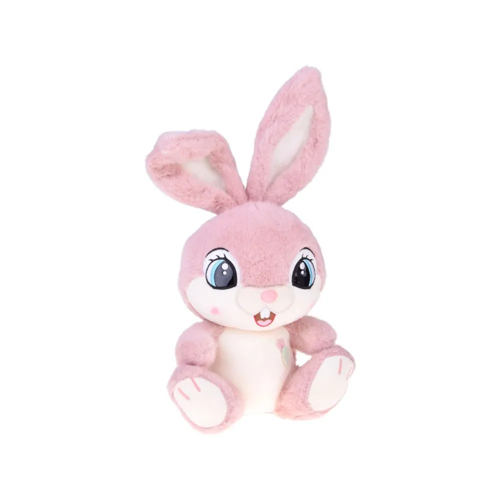 pluszowy królik z jasnym brzuszkiem i marchewką jako ozdobą