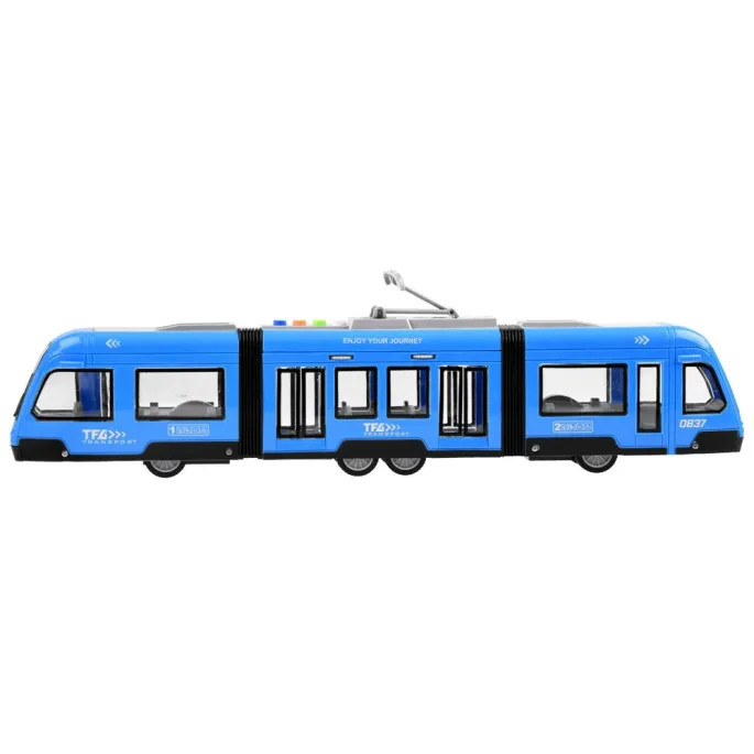 Widok otwieranych drzwi tramwaju podczas zabawy tematycznej