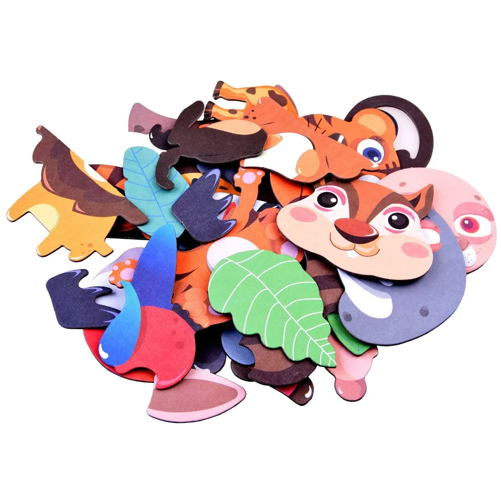 zbliżenie na kolorowe elementy magnetyczne przedstawiające zwierzęta