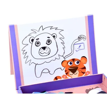 układanka zwierząt z magnetycznych fragmentów na białym tle