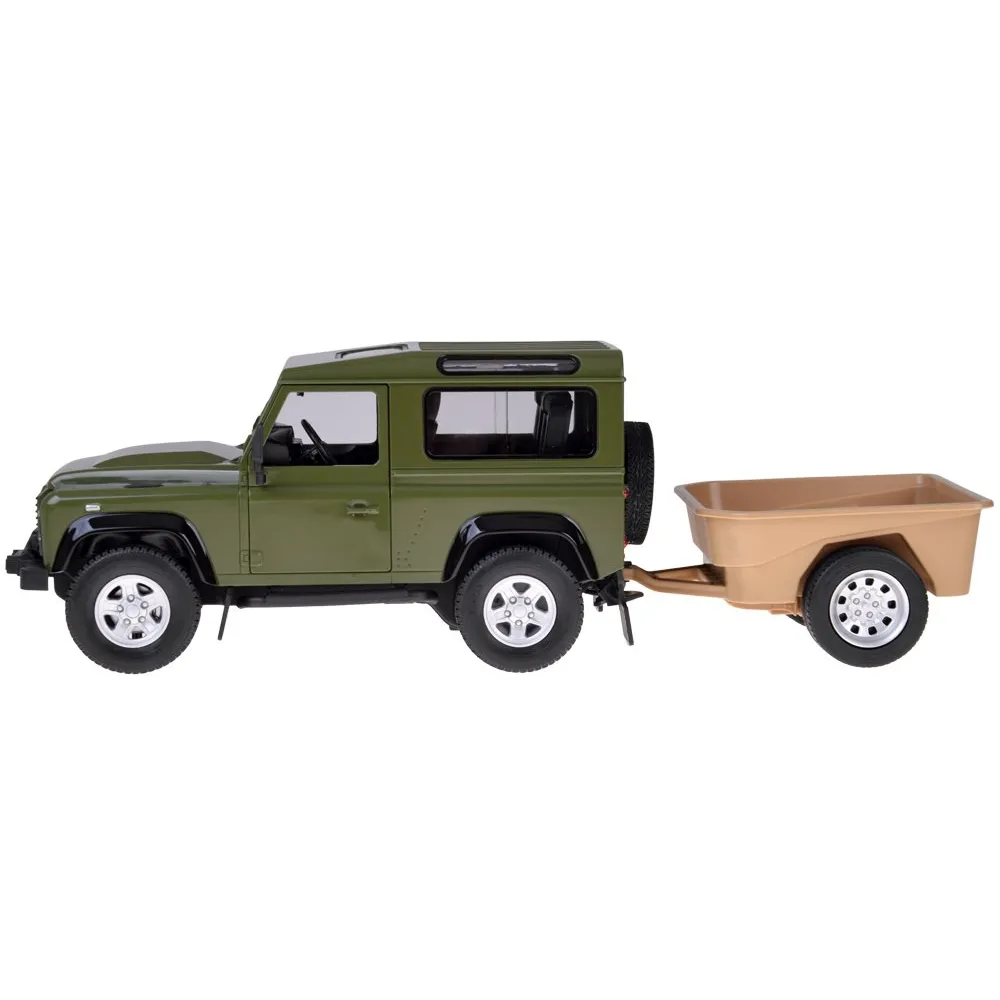 Przyczepa samochodu przygotowana do przewozu akcesoriów