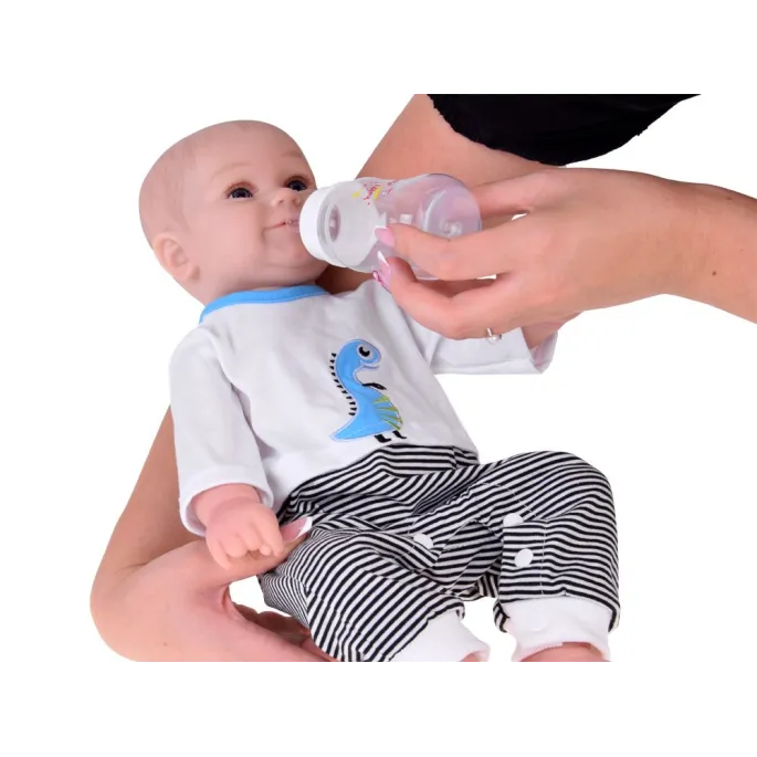 Lalka chłopiec usypiający – symulacja chrapania