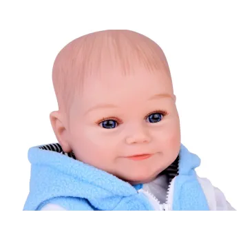 Opakowanie zestawu z lalką chłopcem i akcesoriami