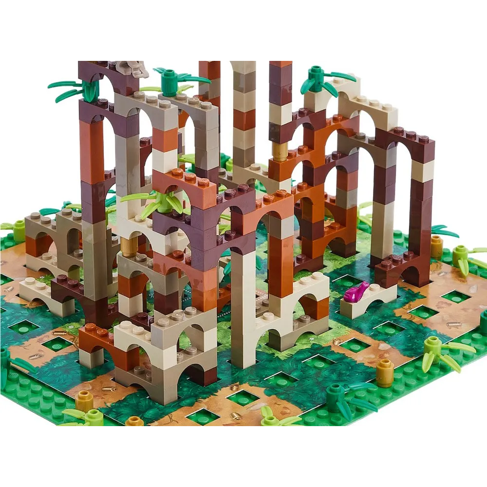 Szczegół lalek i kart bonusowych dostępnych w grze LEGO Monkey Palace