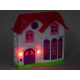 zbliżenie na ruchome ręce i obrotową głowę lalek