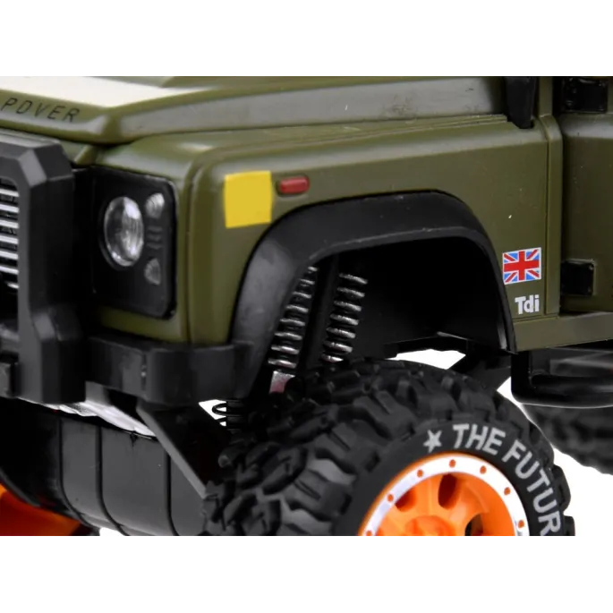 samochód terenowy z włączonymi światłami led