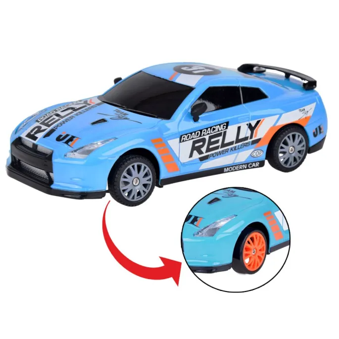 cały zestaw: pojazd, pilot, ładowarka, akumulator i pachołki