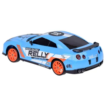 widok na koła samochodu zdalnie sterowanego i ich średnicę